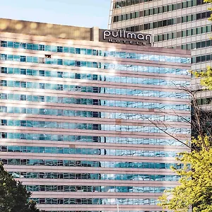 Pullman Paris La Defense Отель Курбевуа